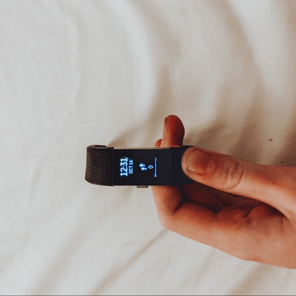 Fitbit Charge 2 - Picture 3 of 4